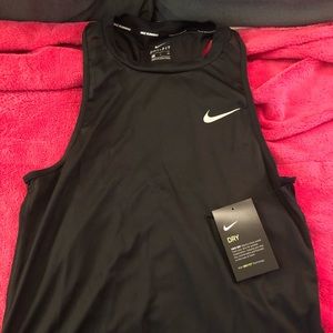 Nike tank